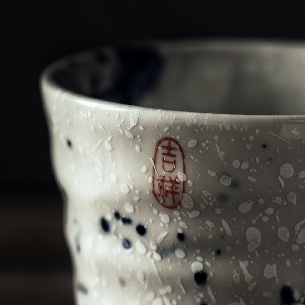 Tazza giapponese minimale per tè e tisane